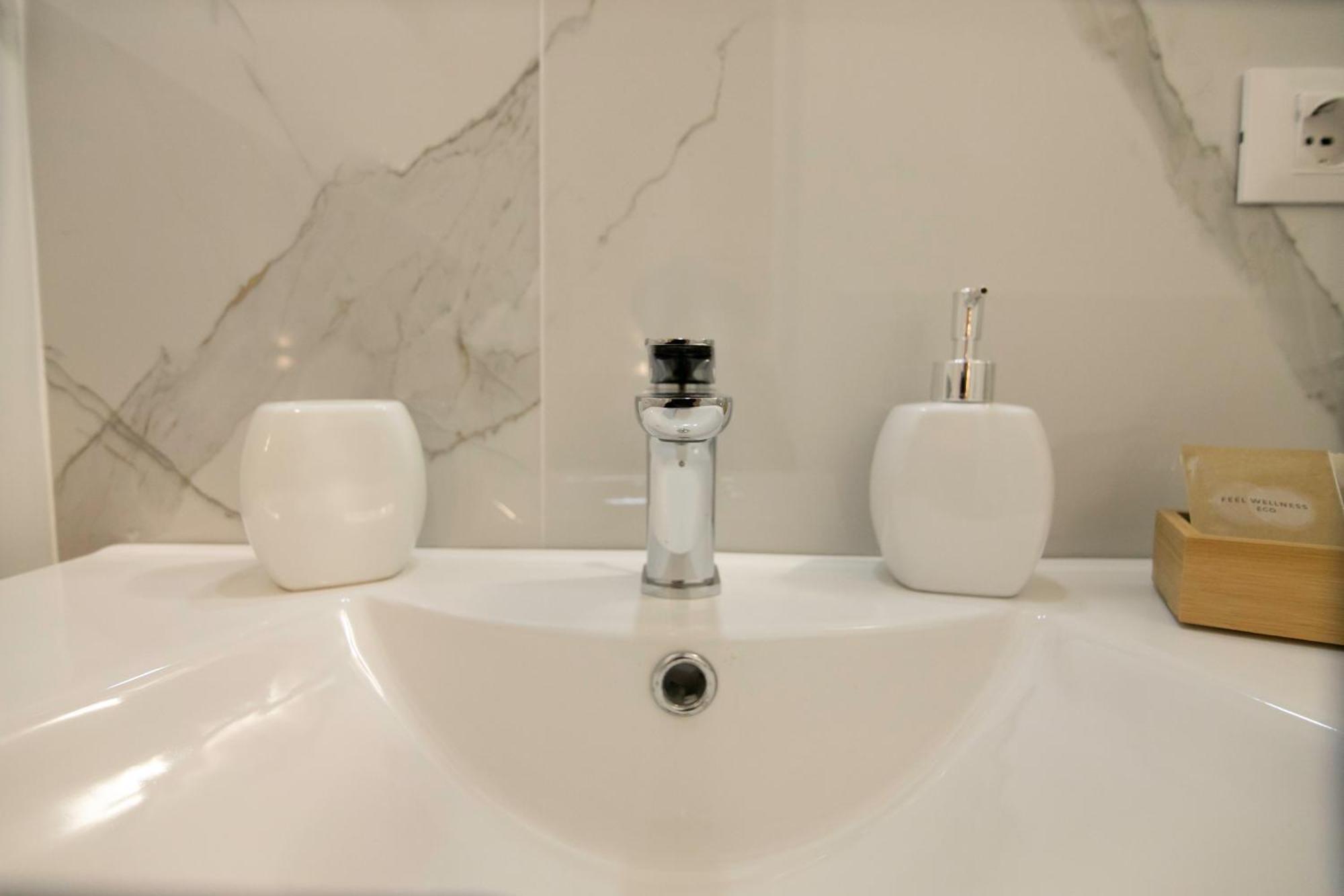 Villareale47 Luxury Suites & Rooms Palermo Exterior foto